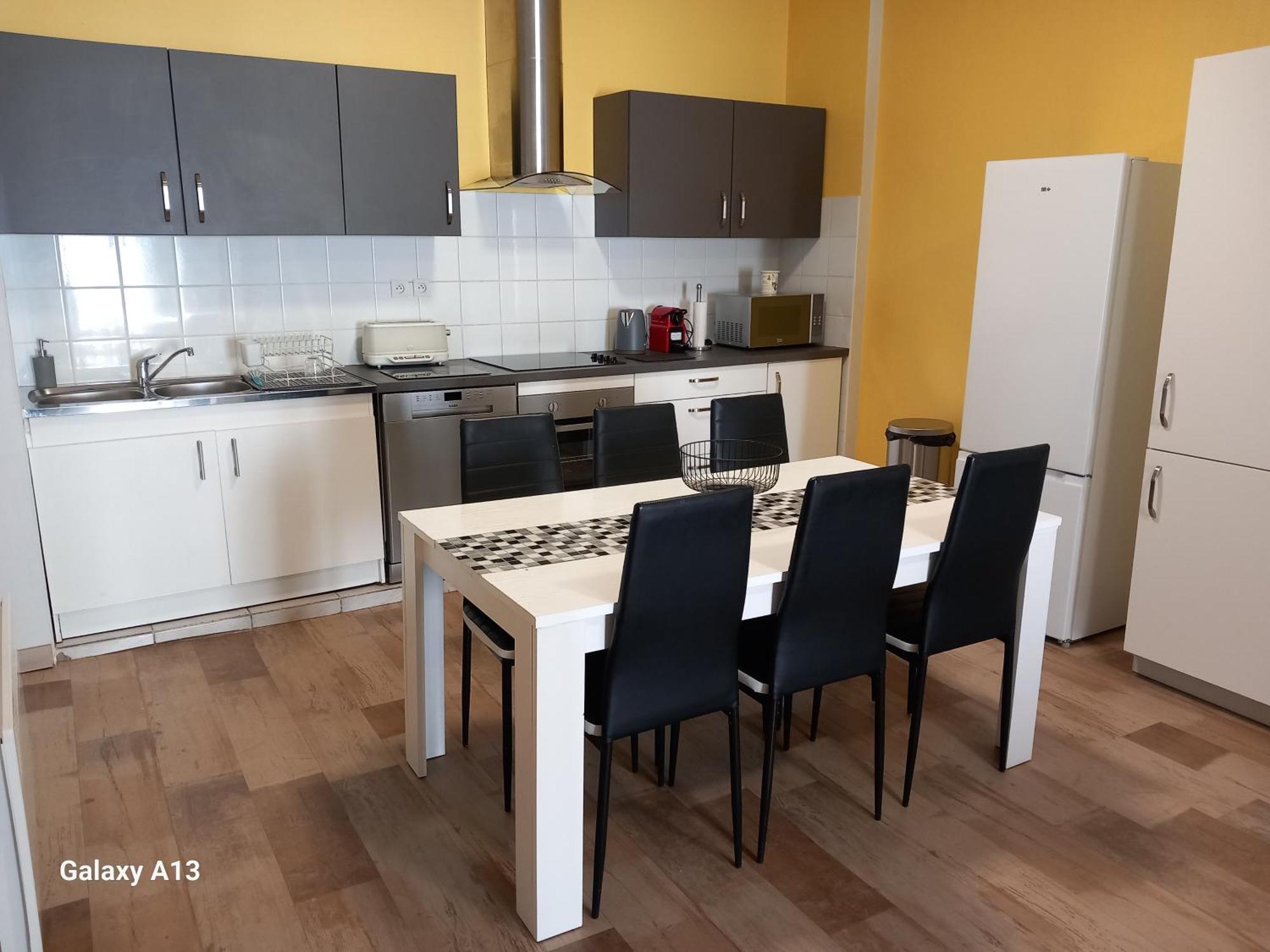 T3 Pratique, Garage Gratuit, Esprit Auber Apartment Beziers Exterior photo
